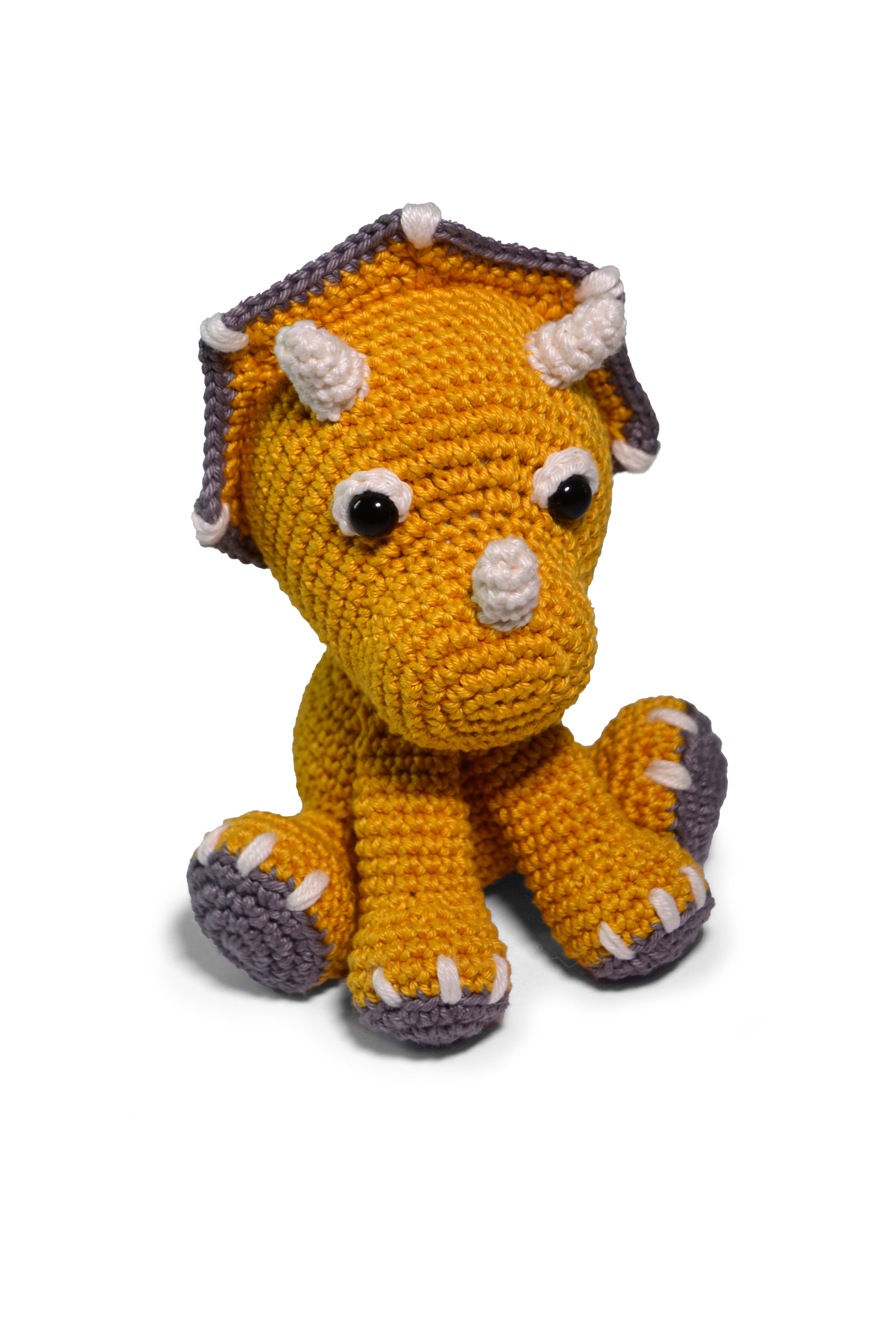 Amigurumi Kit Baby Dinos Collection - Baby Triceratops